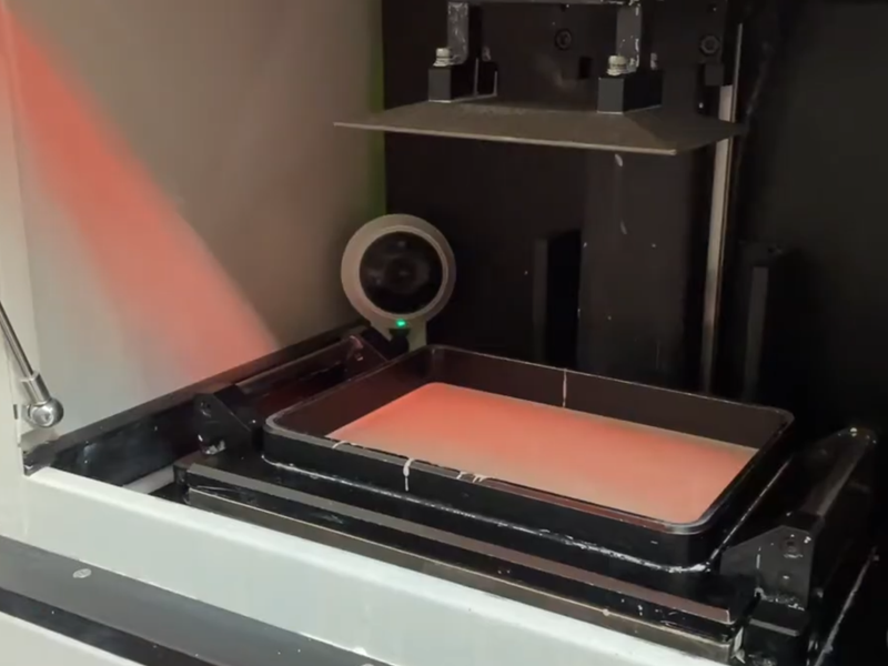 Interior de la impresora Bison 1000